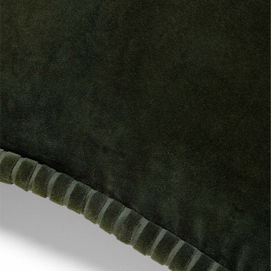 Pillows & Throws * | Cb2 Discount Sale Brye Velvet Throw Pillow With Down-Alternative Insert 20"